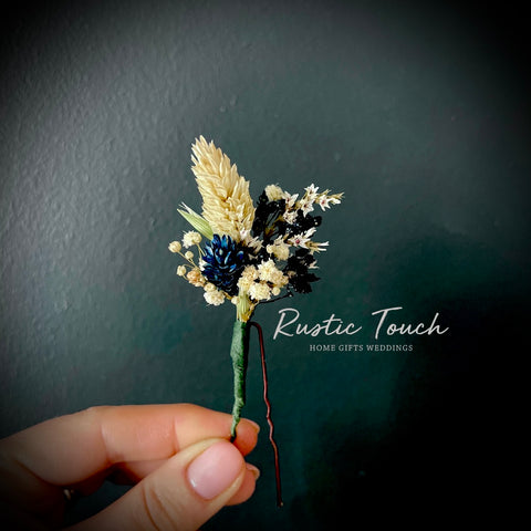 Dried flower hair pins