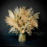 Large meadow vase bouquet