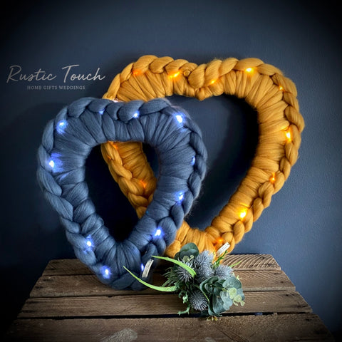 Knitted heart 12"