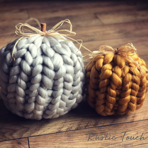 Extra large knitted pumpkin set