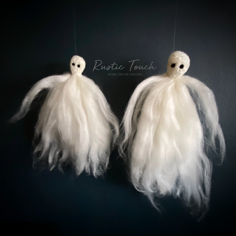 Felted ghosts set of 2