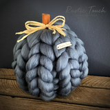 Knitted pumpkin