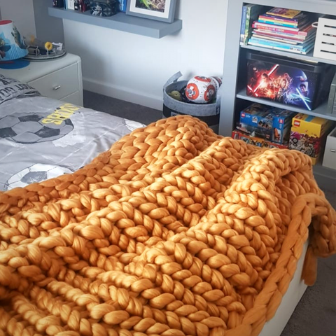 Knitted Throw